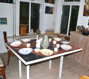 keramiek-natuurlijk aan tafel servies